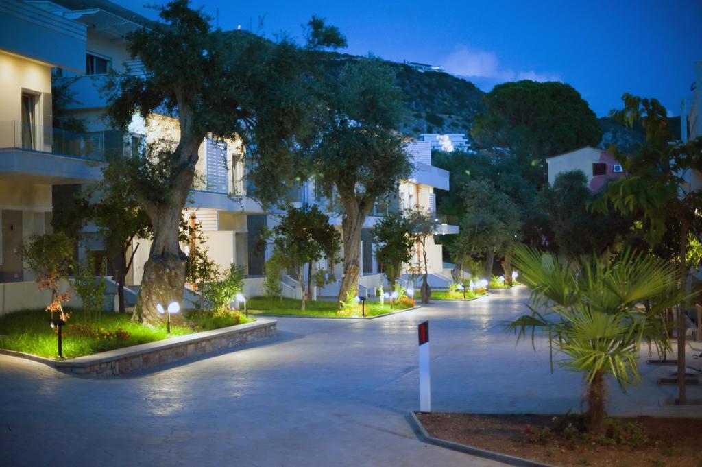 Hotel Elite 2 Kosta Dhërmi Exterior foto